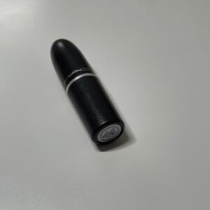 NEW RARE MAC Matte Lipstick Discontinued 649 Down To An Art hard to find